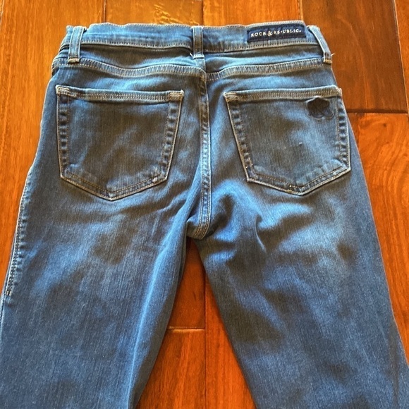 Womens Rock & Republic Berlin Skinny Stretch Jeans in Size 2 [LIKE NEW] - Picture 4 of 9